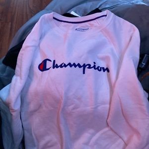 Champion shirt only wore once supper comfy!